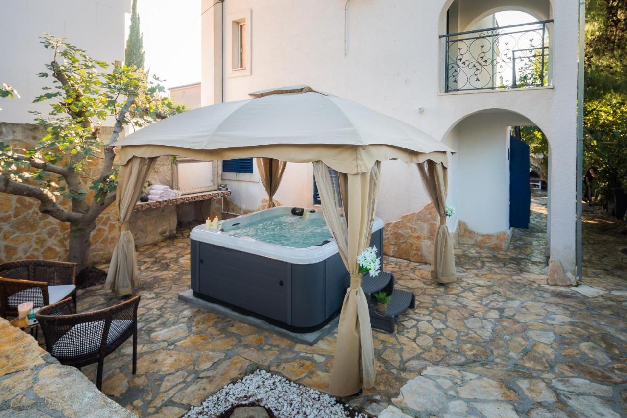 Villa Em Trogir Buitenkant foto